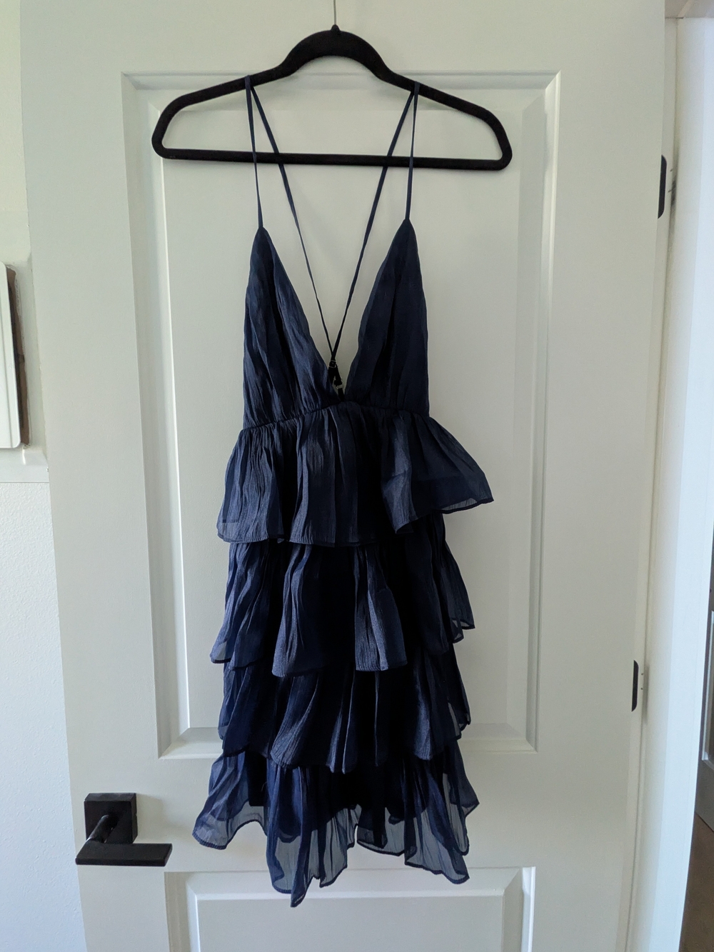 NWT Lulus Navy Blue Spaghetti Strap Tiered Dress